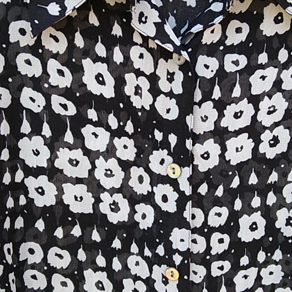 Sigrid Olsen Floral Blouse 16 - Picture 6 of 13